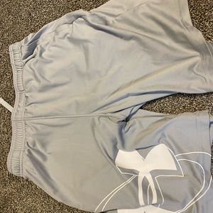 Youth large under armor shorts